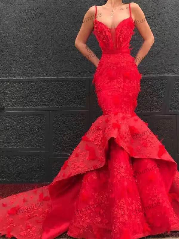 Sleeveless Red Prom Dress Women Spaghetti Mermaid Trumpt Appliques Floor Length Scoop Neck Lace Train Tiered Formal Luxury Gowns Tiered Lace Gown