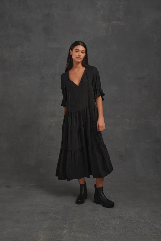 LAST CHANCE! Carrie Cupro Maxi Dress- Black Flowy maxi dresses