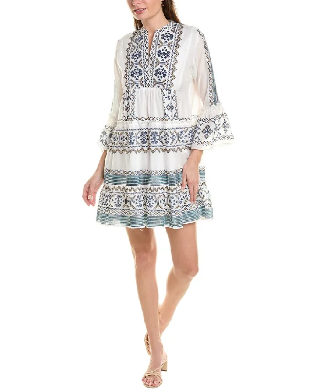 bella tu Bell-Sleeve Mini Dress Lace Detail Mini Skirt